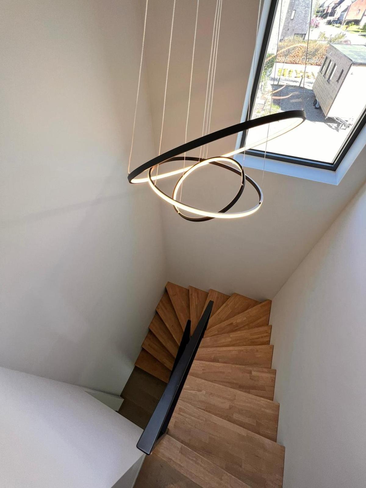 Inova Guesthouse Hasselt Bagian luar foto